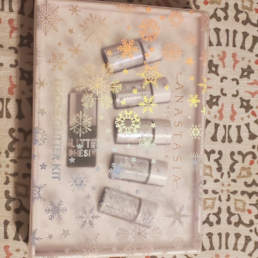 Anastasia Beverly hills loose glitter kit